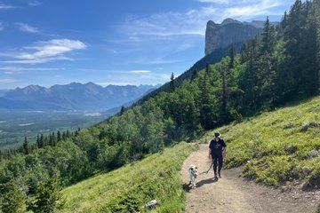 Canmore-Kananaskis Private Guided Hiking Tour From Banff/Canmore