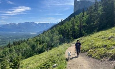 Canmore-Kananaskis Private Guided Hiking Tour From Banff/Canmore