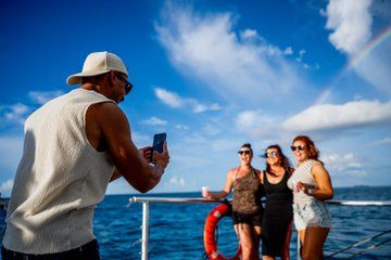 Key West Culinary and Catamaran Reef Tour Experience