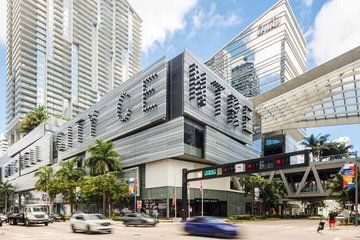 Private Half Day Sightseeing and Food Tour in Miami With Driver