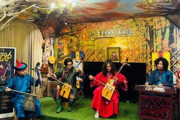 Ulaanbaatar Mongolian Morin Khuur Traditional Folk Concert