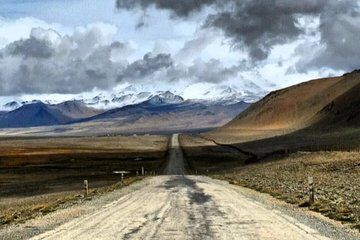 Pamir Highway and Wakhan Valley Adventure 7 Day Journey
