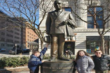 Grand Rapids Scavenger Hunt Adventure