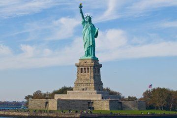 Statue of Liberty and Ellis Island Discovery Tour