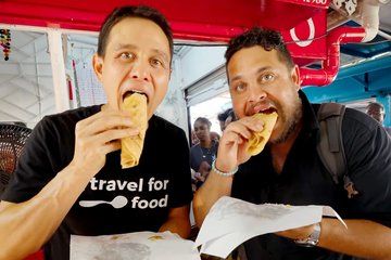 Port Louis Gastronomy street food markets colonial history