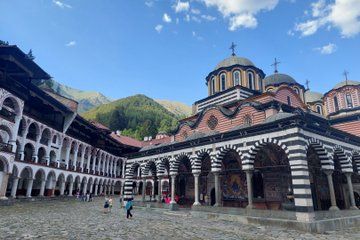 Rila Monastery and Easy Hike Private Tour with Spa Option
