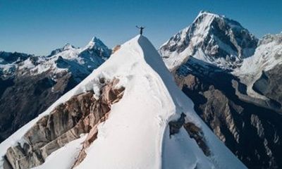 19 Days Cordillera Huayhuash Trek Nevados Urus and Ishinca Hike