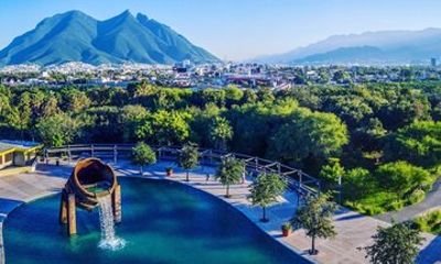 Boat ride along Paseo Santa Lucia in Monterrey
