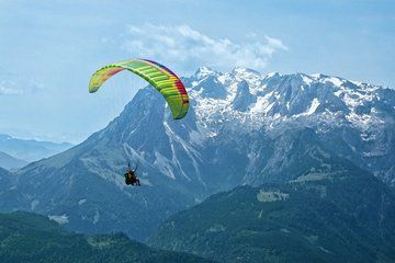 Tandem Paragliding in Salzburg from Gaisberg Mountain