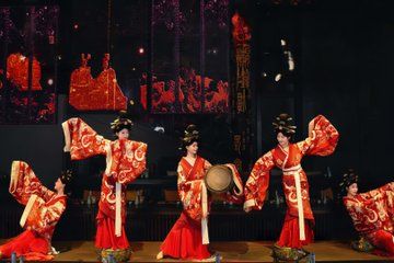 Shuyanfu Chengdu Royal Cultural Dinner Show