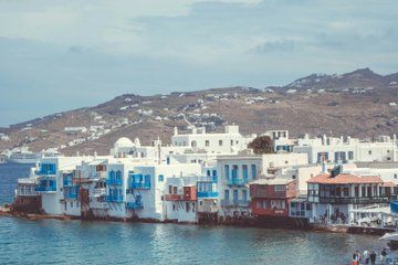 Sightseeing with a Mykonian