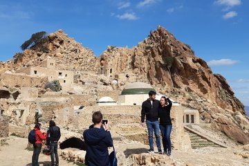 Timeless Berber Villages Takrouna and Zriba Alia Tour with Lunch