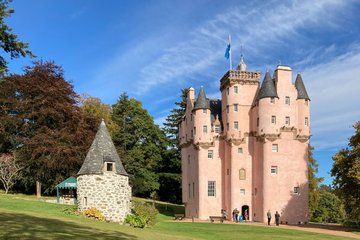 Luxury Tours - Castles, Whisky, and golf. Aberdeen and beyond.