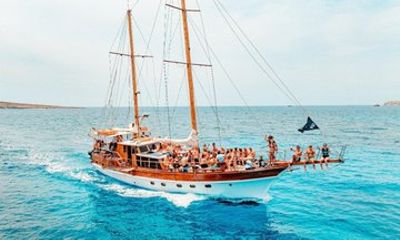 Comino Blue Lagoon and Gozo Cruise on a Turkish Gullet
