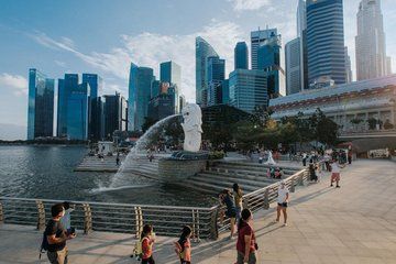 Singapore Story from Fishing Village to Global Metropolis
