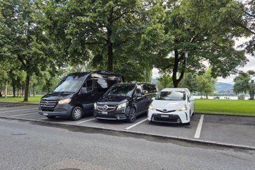 Private Day Trip from Lauterbrunnen to Blausee and Zermatt