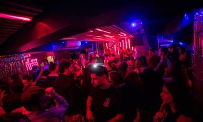 Cascais DJ and Bar Experience