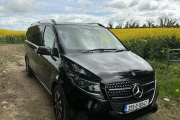 Private Day trip from Galway to Sean’s Bar and Clonmacnoise