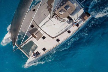 Semi-Private Santorini Catamaran Day Cruise with Greek Meal