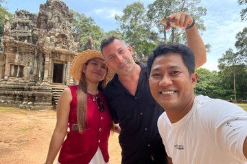 Premium Chauffeur Transfer Phnom Penh To Siem Reap