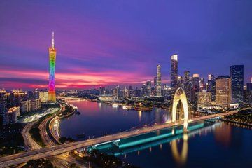 Guangzhou Day Tour Trolley Glass Museum and Night Cruise