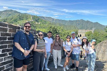 Mutianyu Great Wall Tour with Optional Sanlitun Bar Drop off