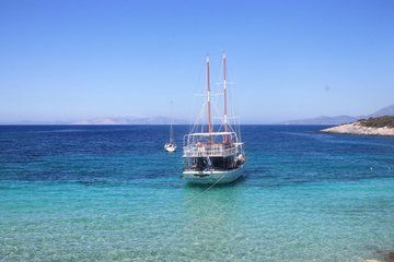 Traditional BBQ Boat Escape East Samos Cruise