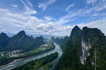 Longji Rice Terraces and Li River Cruise Guilin 2-3Day Group Tour