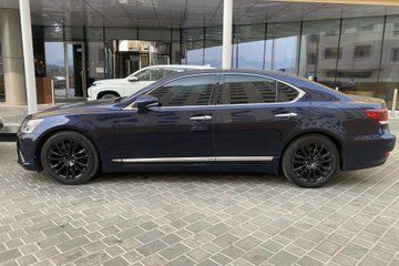 Private Transfer from UAE to Oman and Muscat