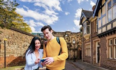 Discover Leicester: Self Guided Walk & Interactive Treasure Hunt