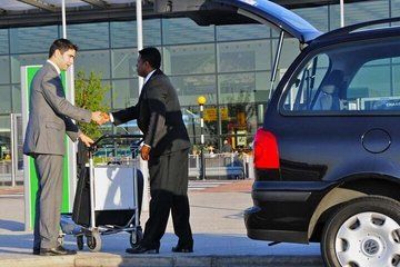 Private Pickup Transfer from Cairo Airport to Hotels in Cairo
