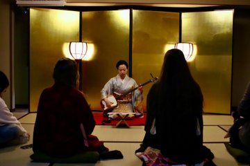 B Private Tea Ceremony and Live Traditional Instruments