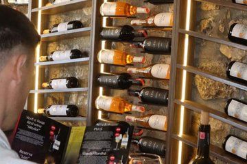 Berat Old Town Walk, Food & Wine Experience