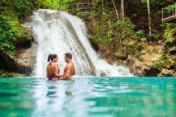 Private Blue Hole and Dunns River Falls Tour Ocho Rios Jamaica