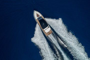 Full Day Private Luxury Yacht Charter to Cascais with Lunch