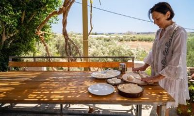 Authentic Cretan Breakfast at a Farm in Ierapetra