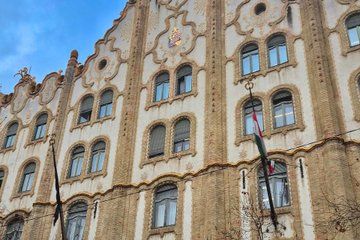 Budapest Art Nouveau Masterpieces and Hidden Gems Walking Tour