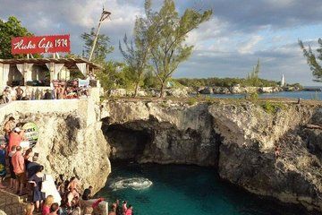 Private Rick Cafe and Negril Beach Tour from Ocho Rios Jamaica