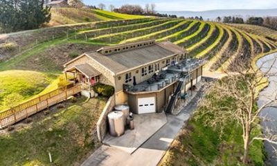 Winery Tour with Specialty Wine Pairing Experience