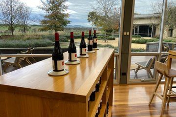 Barossa Winery Tour with Tastings and Lunch