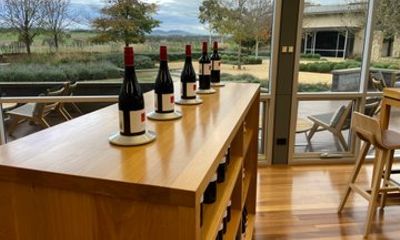 Barossa Winery Tour with Tastings and Lunch 2 to 6 guest