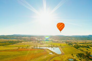 Gold Coast Ballooning with 5 Star Breakfast