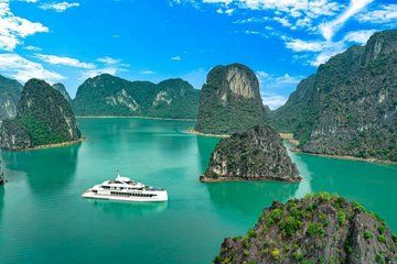 Halong Bay Symphony Luxury Day Cruise 5 Star with Jacuzzi & Lunch