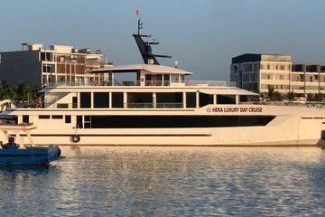 Hera Luxury Full Day Tour Cruise in Ha Long and Lan Ha Bay