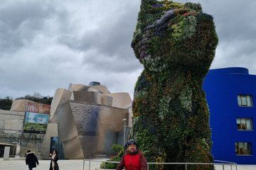 Bilbao Shore Excursion: Bike Tour and Pintxo Tasting