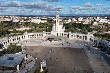 Fatima City Shrine Private VIP Tour (Up to 4 Pax)