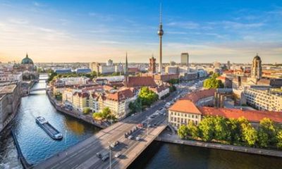 Full Day Private Shore Tour: All Berlin Panoramic Tour