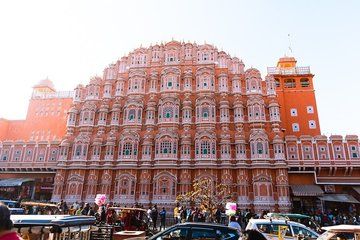 Jaipur Private Heritage Tour Including Guide Car and City Walk