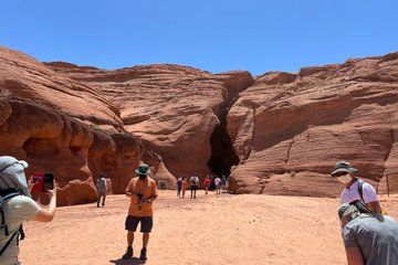 Upper Antelope Canyon Sightseeing Tour from Page