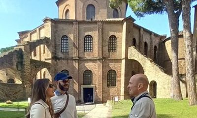 RAVENNA & LUNCH ON THE BEACH - Private Day Tour from Bologna